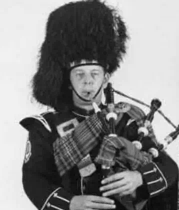 Bagpiper